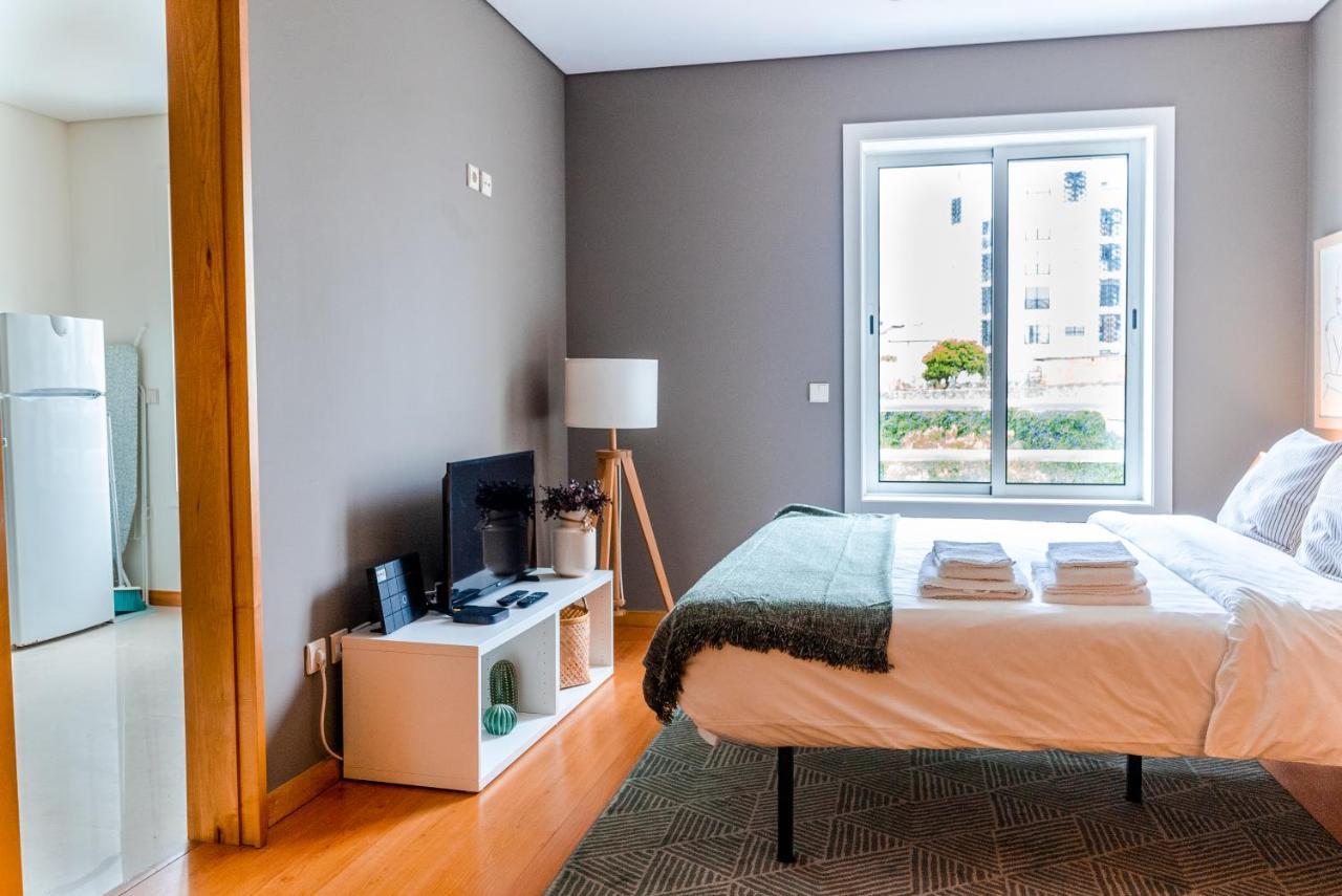 Sunny Studio In The Heart Of Lapa - 5Min Walk To Metro! Porto Exterior foto